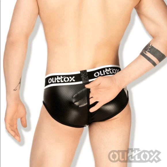 Outtox Black Wrap rear briefs. BR141-90-Small - Picture 1 of 4